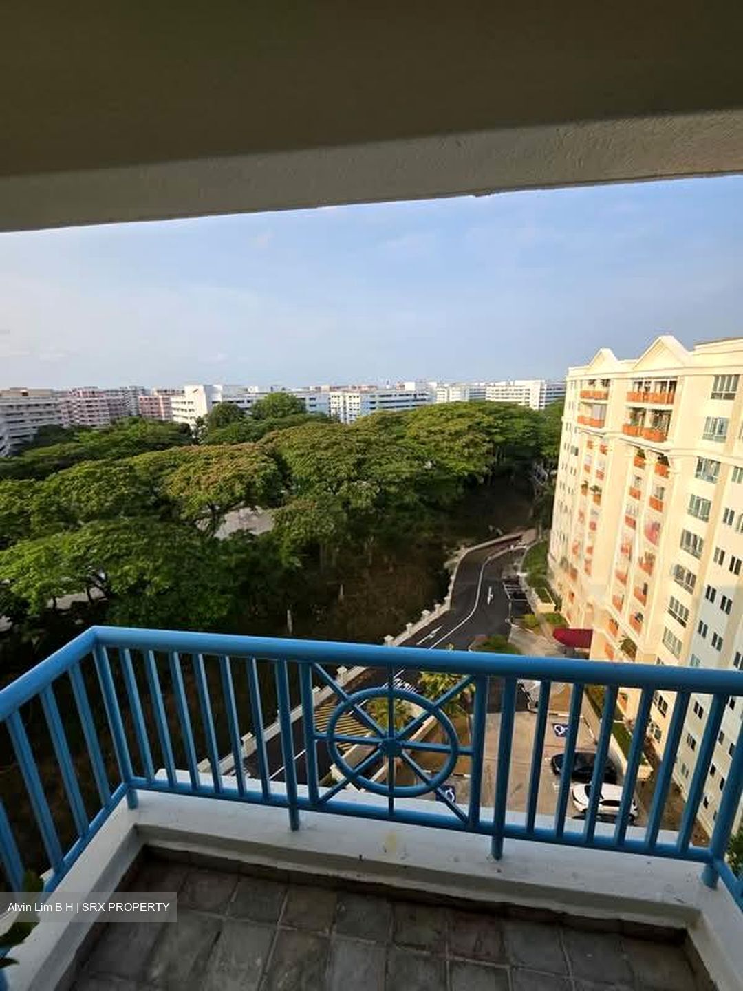 Melville Park (D18), Condominium #539629201